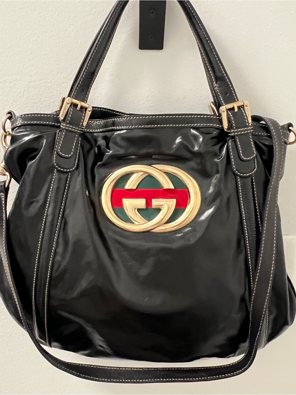 Gucci Black Patent Leather Britt Shoulder Bag with Signature Double G Logo